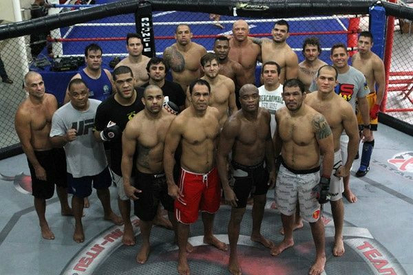 nogueira_098112670060080c.jpg