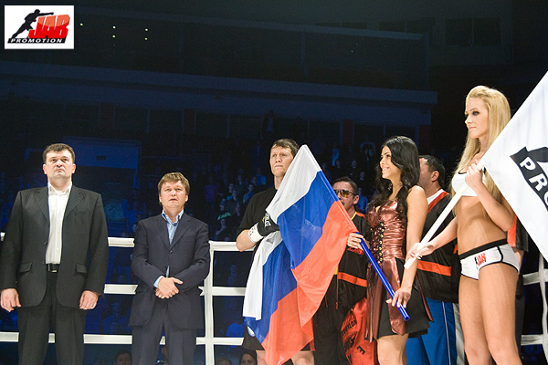 бой Котлобай-Маккаринелли (Санкт-Петербург, 27 апреля 2010)