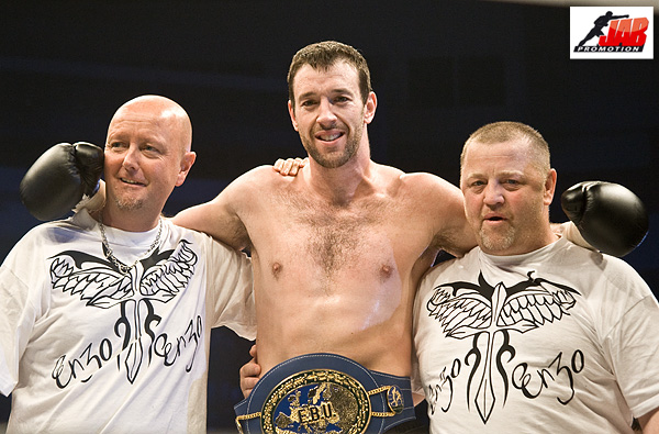 бой Котлобай-Маккаринелли (Санкт-Петербург, 27 апреля 2010)