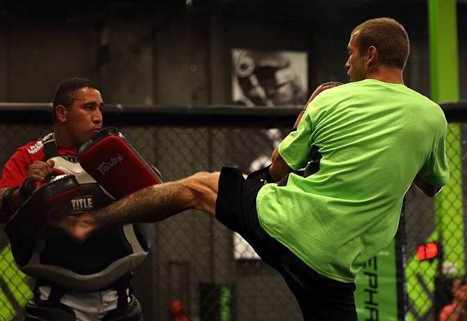 UFC150_OpenWorkouts_38.jpg