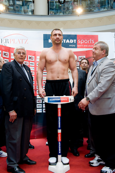 Взвешивание Кличко-Сосновский