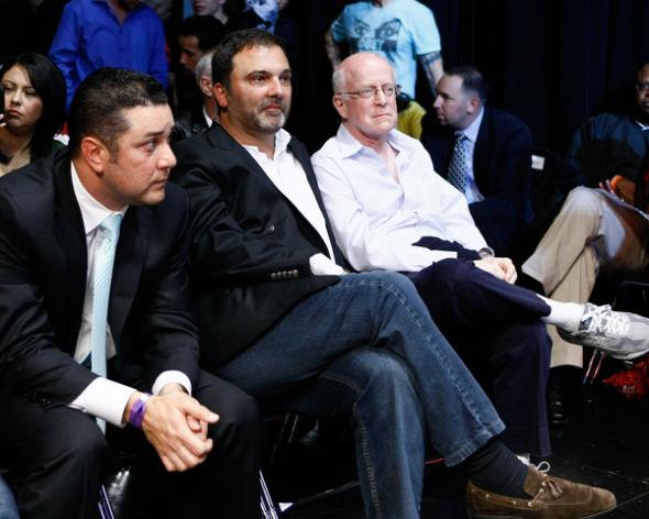 Виктор Ортиз / 250210