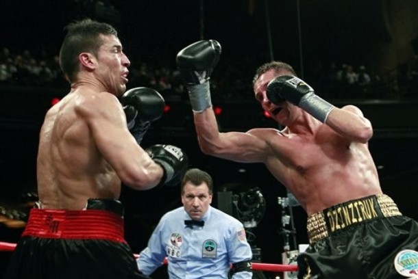 Cерхио Мартинес — Сергей Дзинзирук