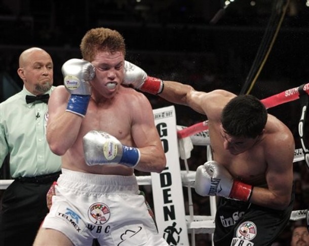 Сауль Альварес &mdash; Карлос Балдомир