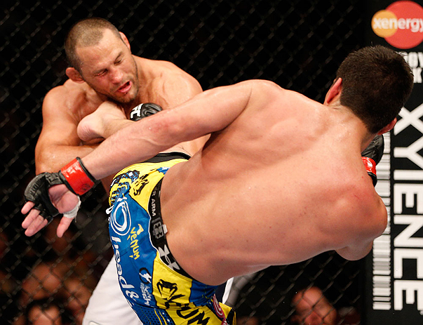ufc157_11_machida_vs_henderson_015.jpg
